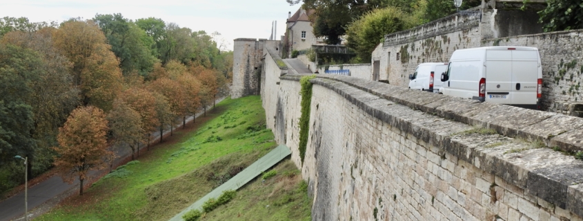 De muren van Langres